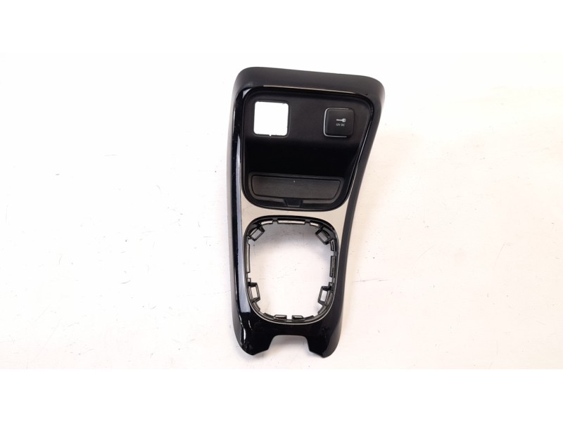 Recambio de moldura para jeep compass ii 2.0 m-jet cat referencia OEM IAM T0521964  