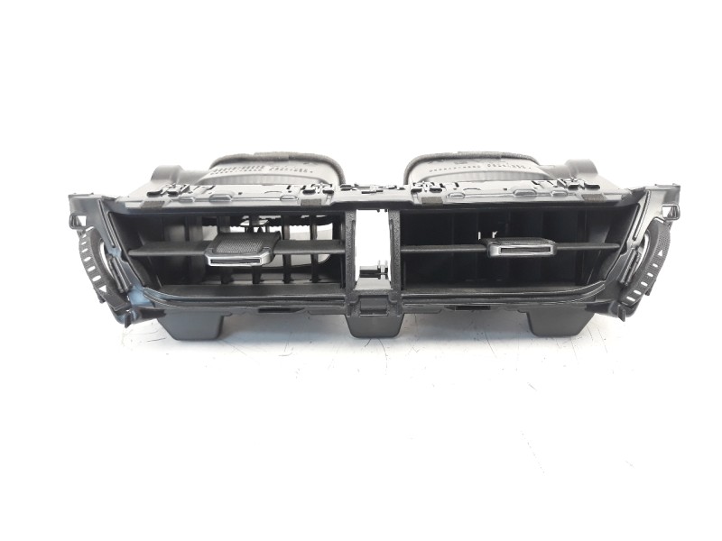 Recambio de rejilla aireadora para toyota corolla (e21) referencia OEM IAM 5567002830 556422830 