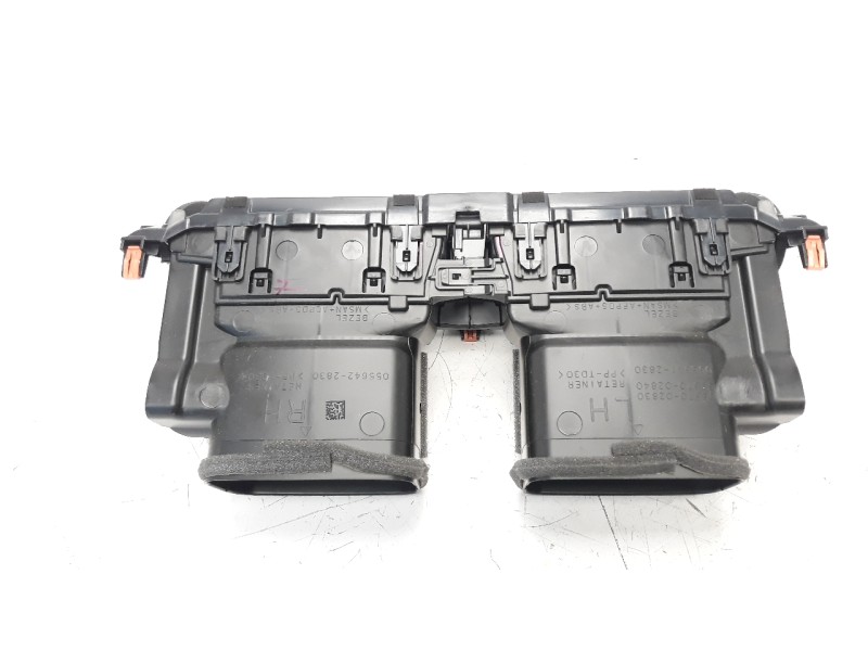 Recambio de rejilla aireadora para toyota corolla (e21) referencia OEM IAM 5567002830 556422830 