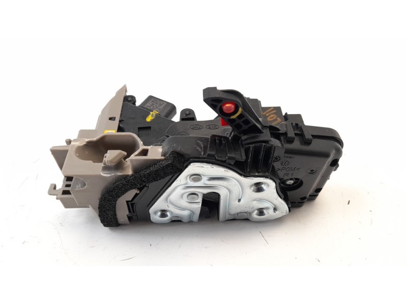 Recambio de cerradura puerta delantera derecha para kia xceed 1.0 tgdi cat referencia OEM IAM 81320J7000  