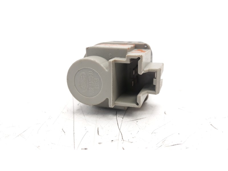 Recambio de interruptor para land rover evoque 2.2 td4 cat referencia OEM IAM BJ3213480AA  