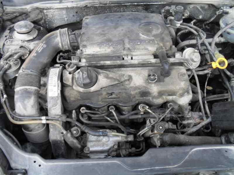 volkswagen lupo (6x1/6e1) del año 2001