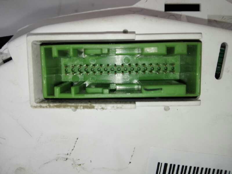 Recambio de cuadro instrumentos para land rover freelander (lr2) 2.2 td4 cat referencia OEM IAM AH5210849FB 010766804006FB 