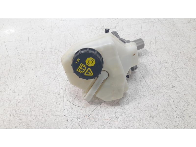 Recambio de bomba freno para land rover discovery sport 2.0 td4 cat referencia OEM IAM LR061403  