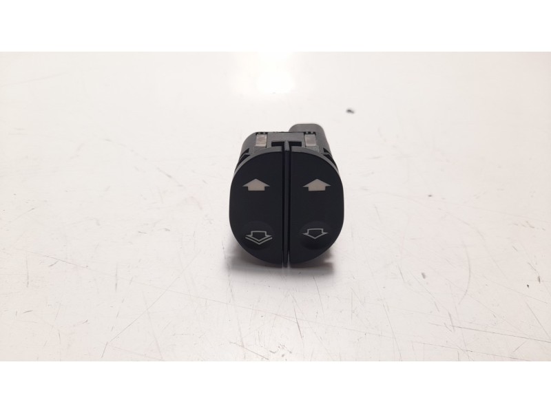 Recambio de mando elevalunas delantero izquierdo para ford fiesta (cbk) referencia OEM IAM 1363668 IAF410027HQ EWSFR007