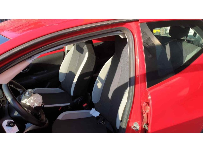 toyota aygo del año 2016