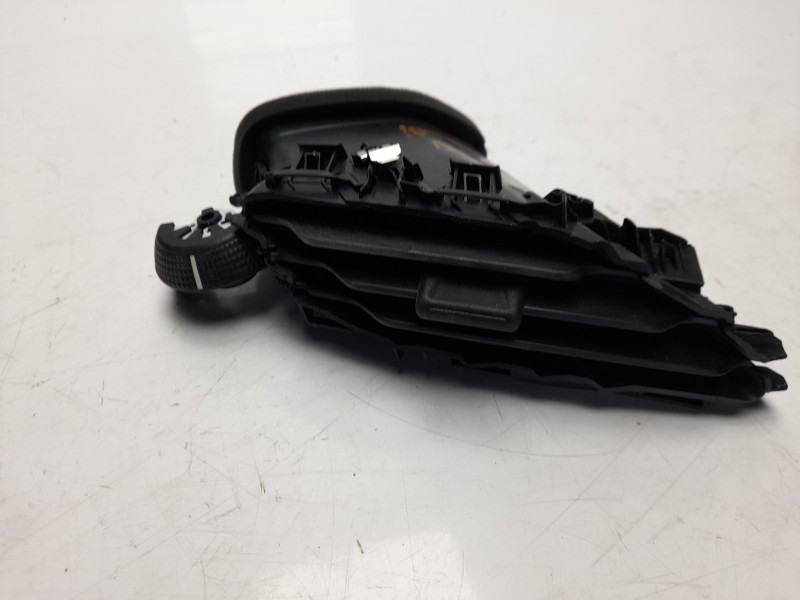 Recambio de rejilla aireadora para ford tourneo courier (c4a) titanium referencia OEM IAM ET76R014L20  