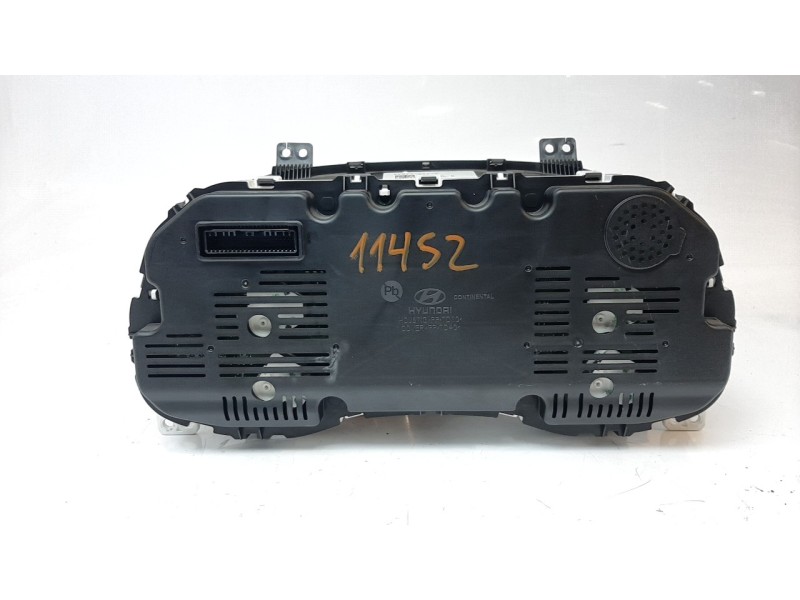 Recambio de cuadro instrumentos para hyundai tucson 1.6 cat referencia OEM IAM 94023D7AK0  