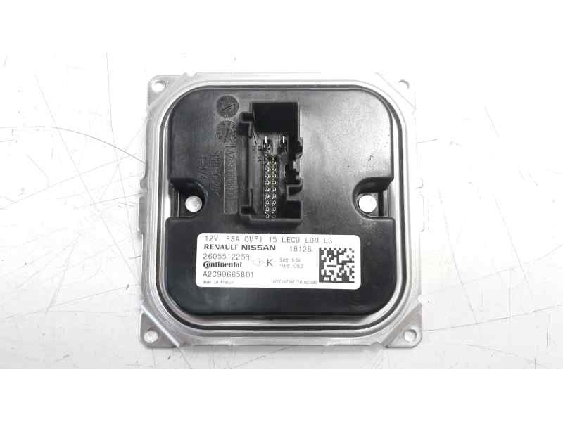 Recambio de centralita faros xenon para renault kadjar zen referencia OEM IAM 260551225R  