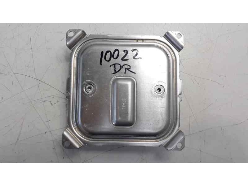 Recambio de centralita faros xenon para renault kadjar zen referencia OEM IAM 260551225R  