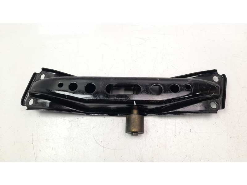 Recambio de soporte cambio para nissan 350 z (z33) 3.5 v6 cat referencia OEM IAM 11331CD00A  