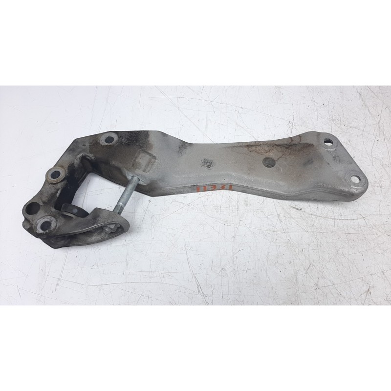 Recambio de soporte cambio para bmw serie 5 gran turismo (f07) 530d xdrive referencia OEM IAM 22326777615  