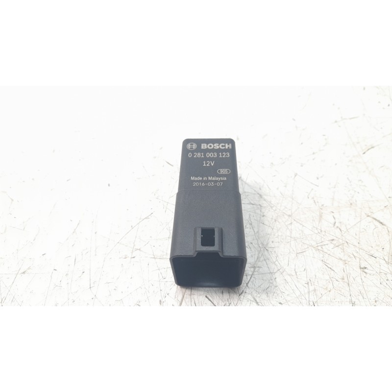 Recambio de caja precalentamiento para land rover discovery sport 2.0 td4 cat referencia OEM IAM FX23189E2AC  