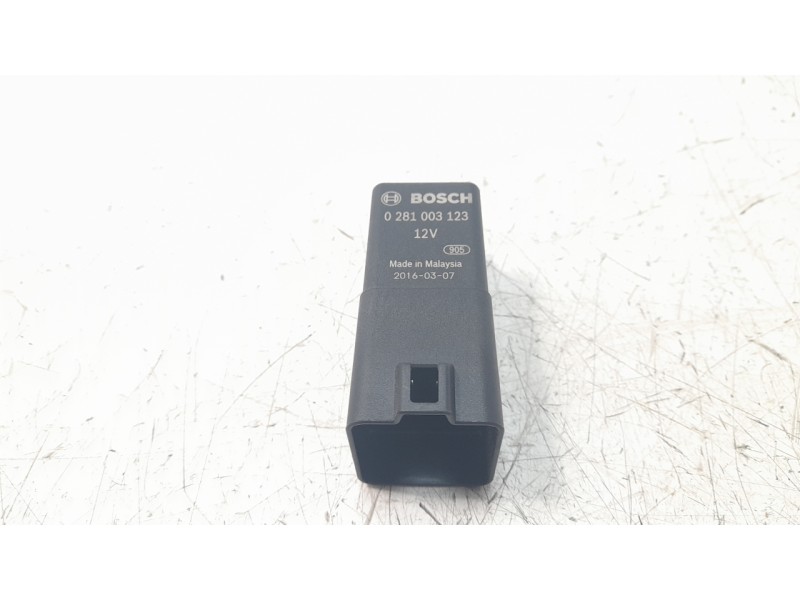 Recambio de caja precalentamiento para land rover discovery sport 2.0 td4 cat referencia OEM IAM FX23189E2AC  