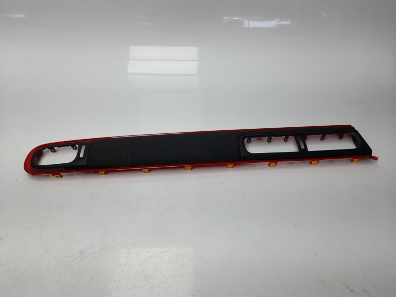 Recambio de moldura para citroen c3 elle referencia OEM IAM 9812401777  