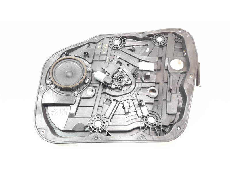 Recambio de elevalunas delantero derecho para hyundai tucson 1.6 cat referencia OEM IAM 82460D7010  