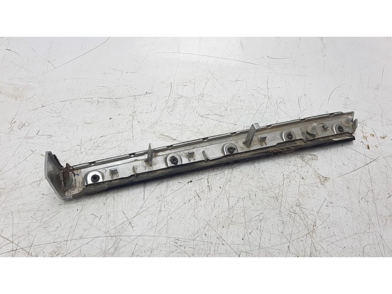 Recambio de moldura para porsche cayenne (typ 92aa) 3.0 tdi cat referencia OEM IAM 7P5867420  