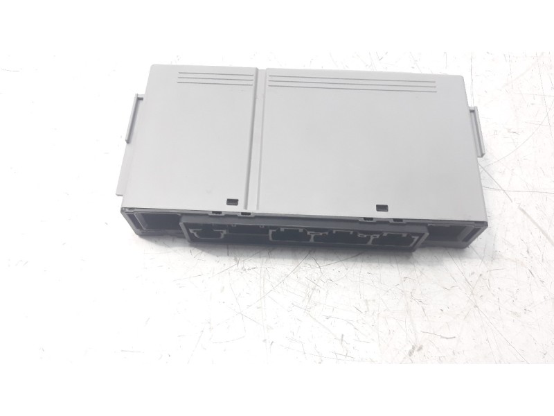 Recambio de modulo electronico para lexus is 2.5 16v cat (híbrido) referencia OEM IAM 63583475  