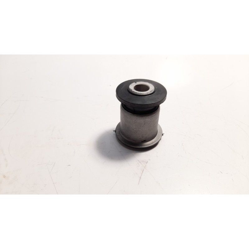 Recambio de soporte brazo suspension delantero derecho para volkswagen t4 transporter/furgoneta syncro (mod. 1991) referencia OE