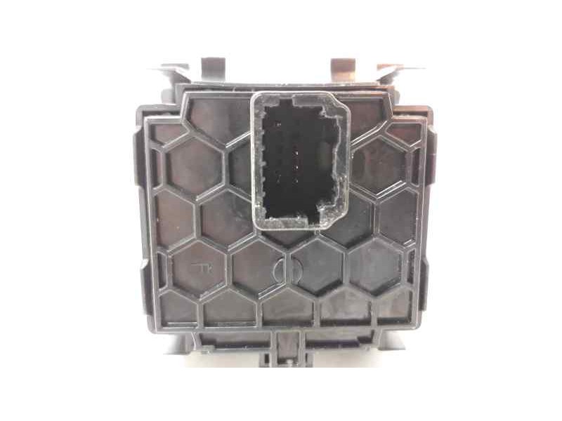 Recambio de interruptor para renault captur zen referencia OEM IAM 251900567R  