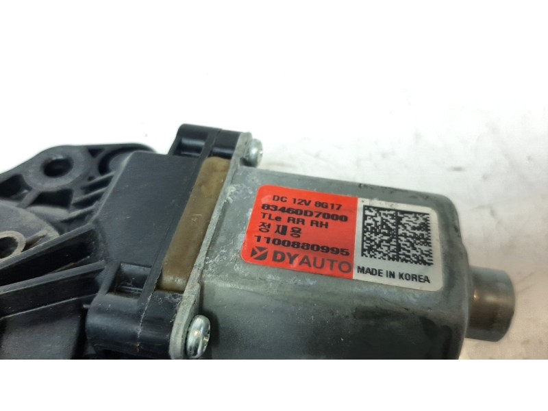 Recambio de motor elevalunas trasero derecho para hyundai tucson 1.6 cat referencia OEM IAM 83460D7000  