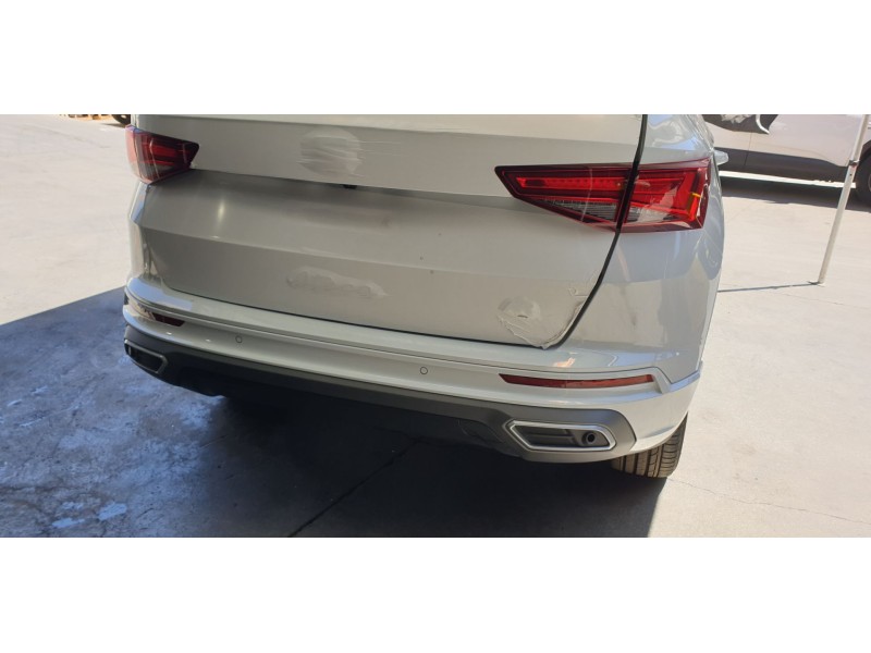 Recambio de paragolpes trasero para seat ateca (khp) fr referencia OEM IAM 575807421D  