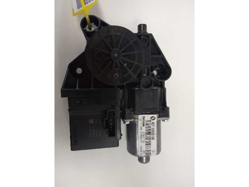 Recambio de motor elevalunas trasero derecho para renault scenic iii grand dynamique referencia OEM IAM 827300005R  