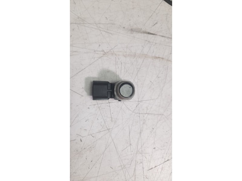 Recambio de transmision delantera derecha para renault arkana i (lcm_, ldn_) 1.3 tce 140 (ldn0) referencia OEM IAM 284423387R  