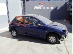 PEUGEOT 206 BERLINA