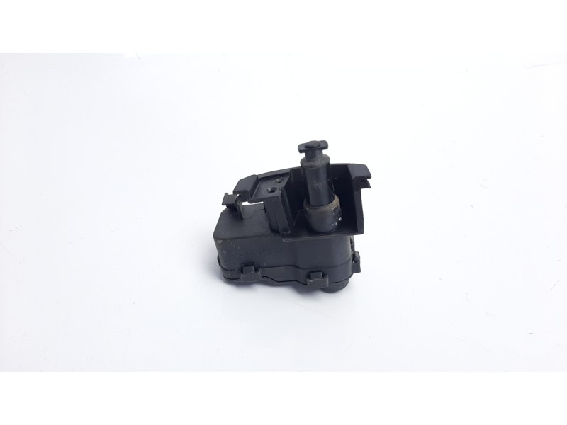 Recambio de tapa exterior combustible para audi a4 ber. (b8) 2.0 16v tdi referencia OEM IAM 8K0862153D  