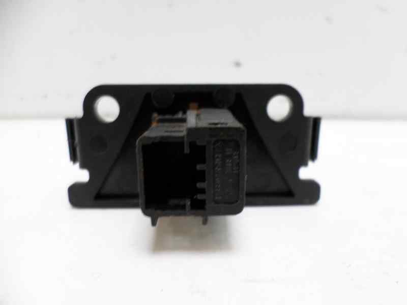 Recambio de warning para peugeot 307 berlina (s2) d-sign referencia OEM IAM 9643219577  