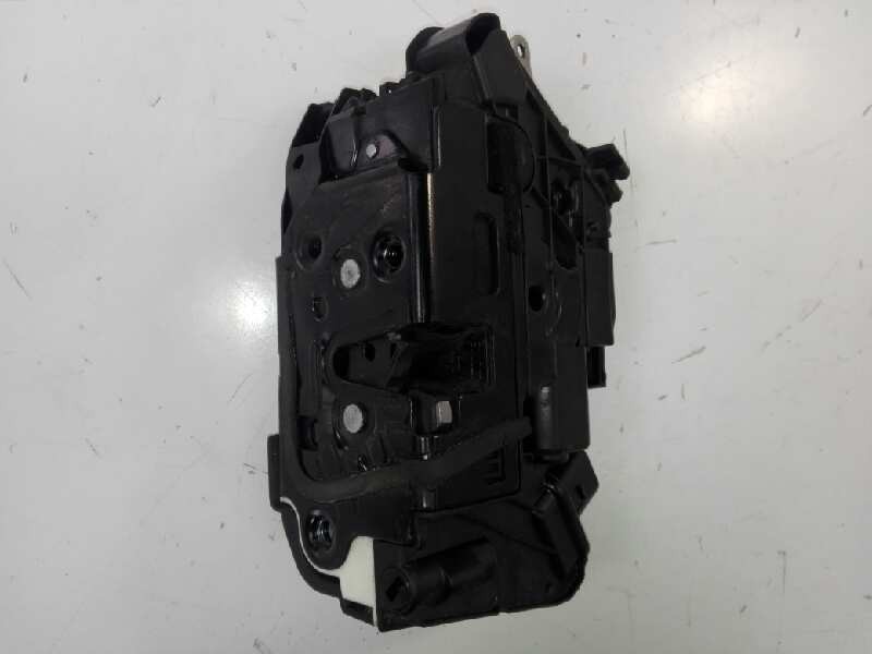 Recambio de cerradura puerta delantera derecha para seat ibiza sc (6j1) style tech referencia OEM IAM 5N1837016F CRDVW1108 