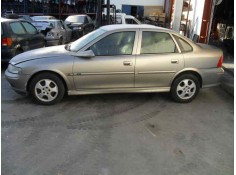 OPEL VECTRA B BERLINA