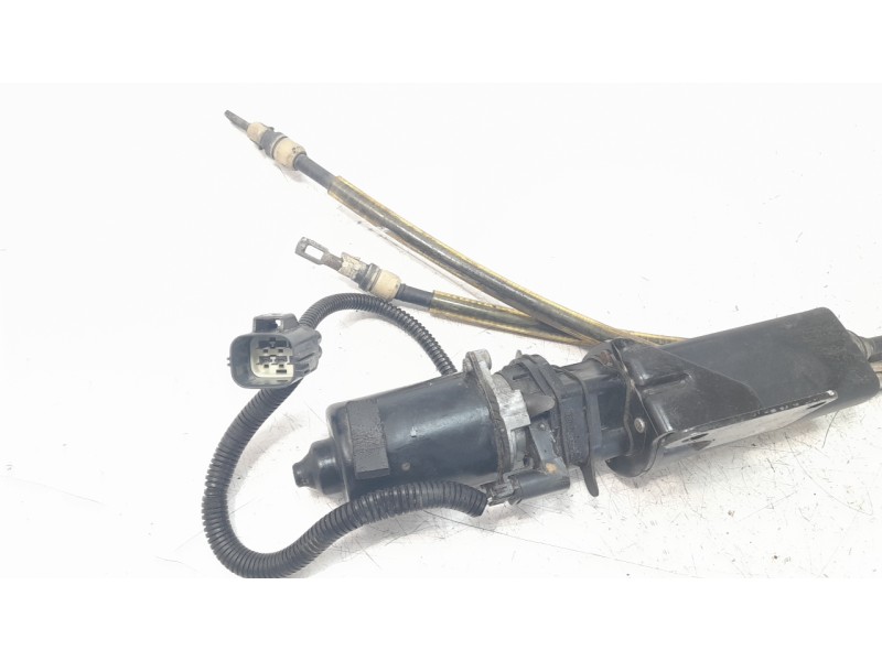 Recambio de freno de mano electrico para hyundai tucson (nx) maxx 2wd referencia OEM IAM 7151120  