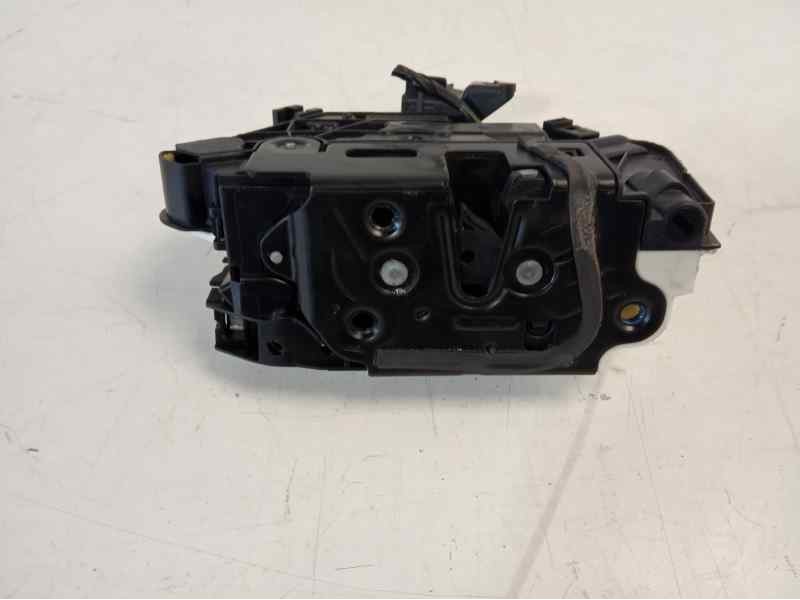 Recambio de cerradura puerta delantera derecha para seat ibiza (6p1) style referencia OEM IAM 5N1837016F  