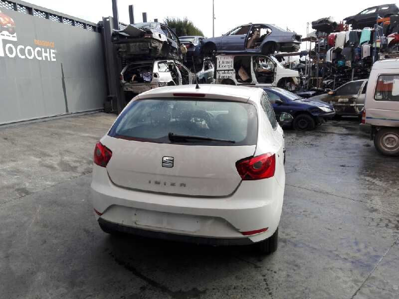 seat ibiza (6j5) del año 2015