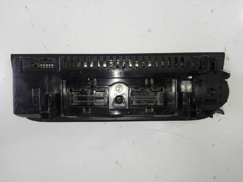 Recambio de mando climatizador para seat ibiza sc (6j1) style tech referencia OEM IAM 6J0820043E  