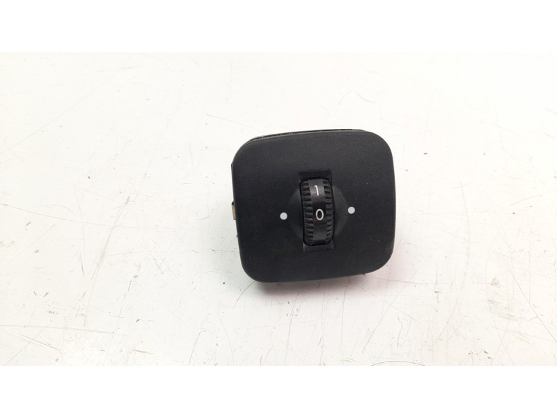 Recambio de interruptor para mercedes-benz clase cl (w215) coupe 5.0 v8 24v cat referencia OEM IAM A2208000878  