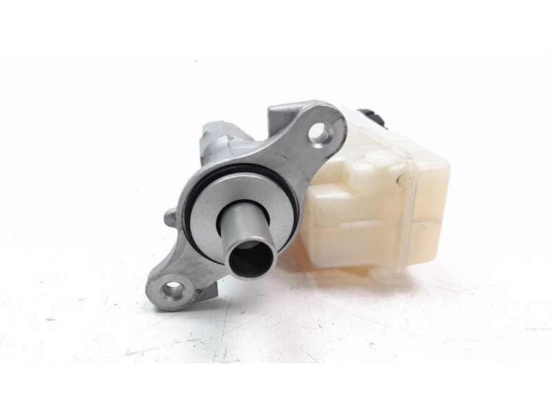 Recambio de bomba freno para dacia sandero 1.2 16v cat referencia OEM IAM 172022047R  