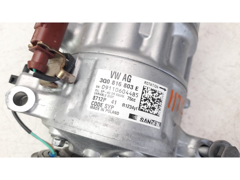 Recambio de compresor aire acondicionado para seat ateca (khp) fr referencia OEM IAM 3Q0816803E CAF860137VW 5Q0816803D