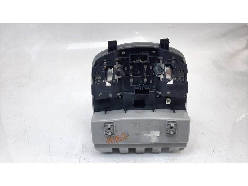 Recambio de luz interior para hyundai tucson 1.6 cat referencia OEM IAM 92800D3000  