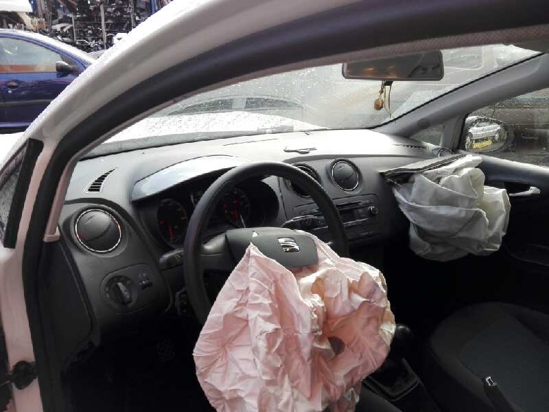 seat ibiza (6j5) del año 2015