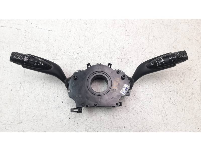 Recambio de mando multifuncion para hyundai tucson (nx) maxx 2wd referencia OEM IAM 934C5N9840  
