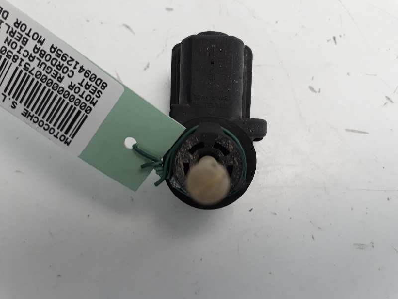 Recambio de motor regulacion faros para seat cordoba berlina (6k2) referencia OEM IAM 8D0941295A  