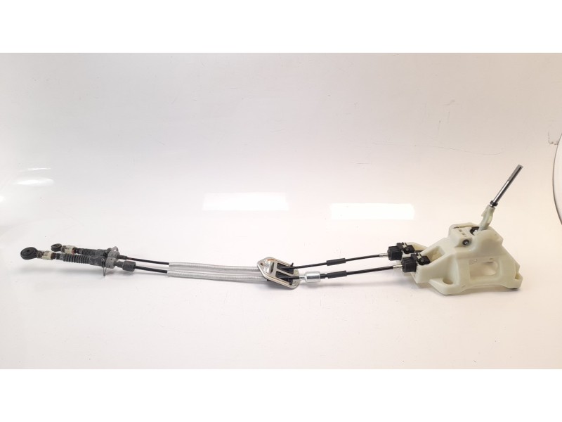 Recambio de palanca cambio para kia xceed 1.0 tgdi cat referencia OEM IAM 43700J7215WK  