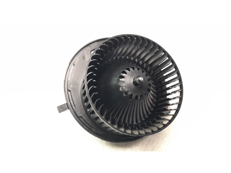 Recambio de ventilador calefaccion para seat ateca (khp) fr referencia OEM IAM 5WB819015  