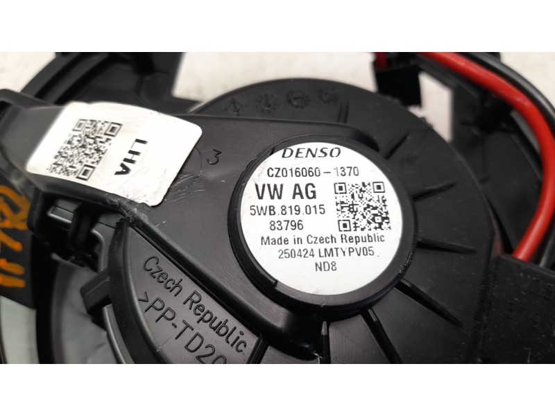 Recambio de ventilador calefaccion para seat ateca (khp) fr referencia OEM IAM 5WB819015  