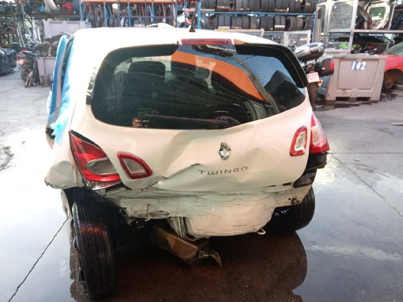 renault twingo del año 2014