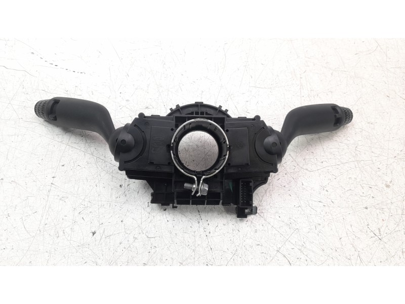 Recambio de mando multifuncion para hyundai tucson (nx) maxx 2wd referencia OEM IAM 934C5N9840  