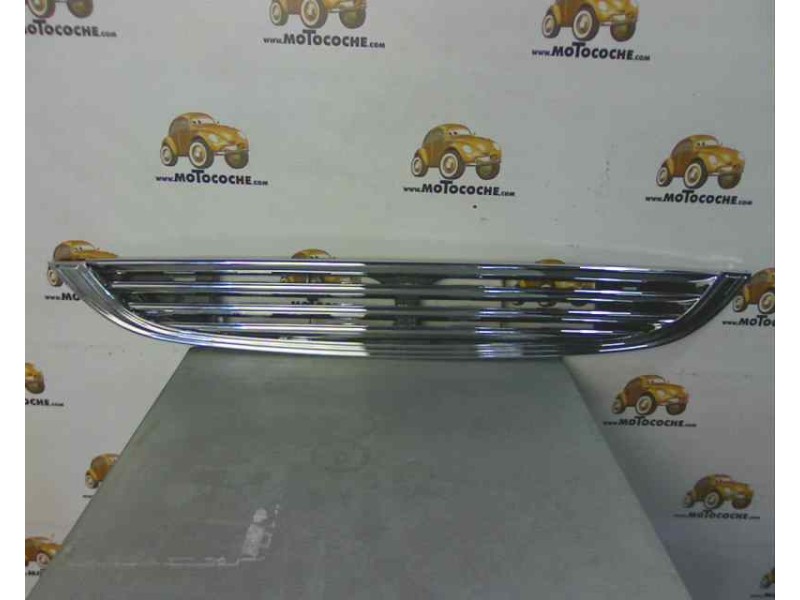 Recambio de rejilla delantera para bmw mini (r50,r53) referencia OEM IAM 51137133847 107150204 MN3042001